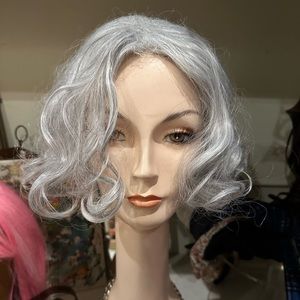 Silver synthetic wig